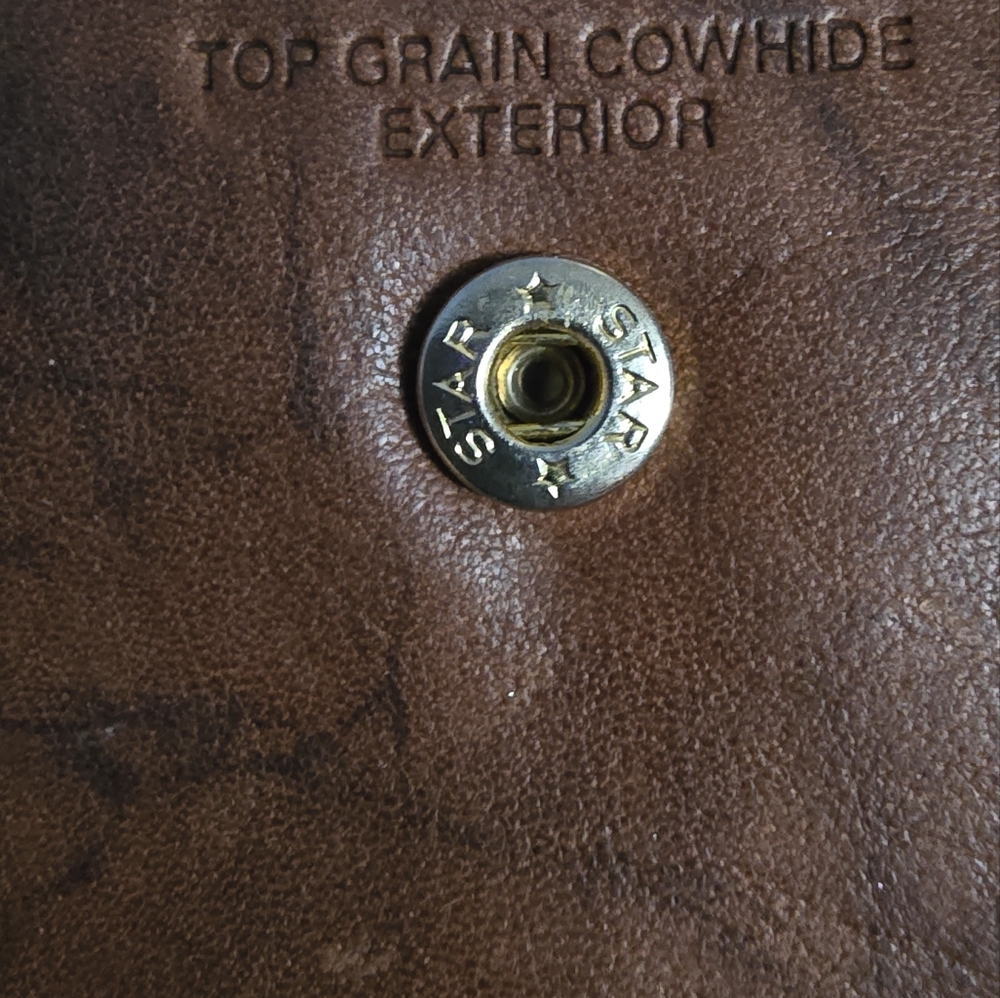 Buxton Top Grain Cowhide Leather Flower Embossed Kisslock Wallet - Picture 10 of 15